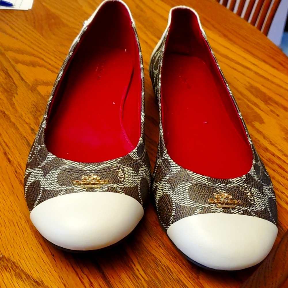 Coach Flats